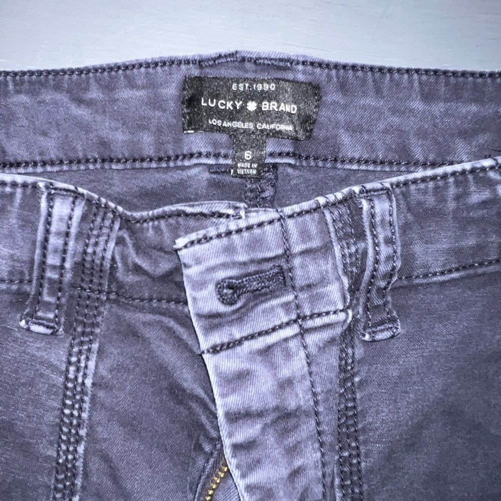 Navy Lucky Brand pants sz 6